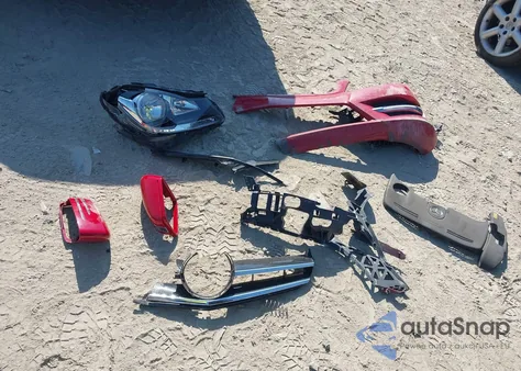 2013 Mercedes-Benz C 300 Luxury 4Matic/Sport 4Matic z USA, uszkodzony, nr VIN WDDGF8AB4DA785799